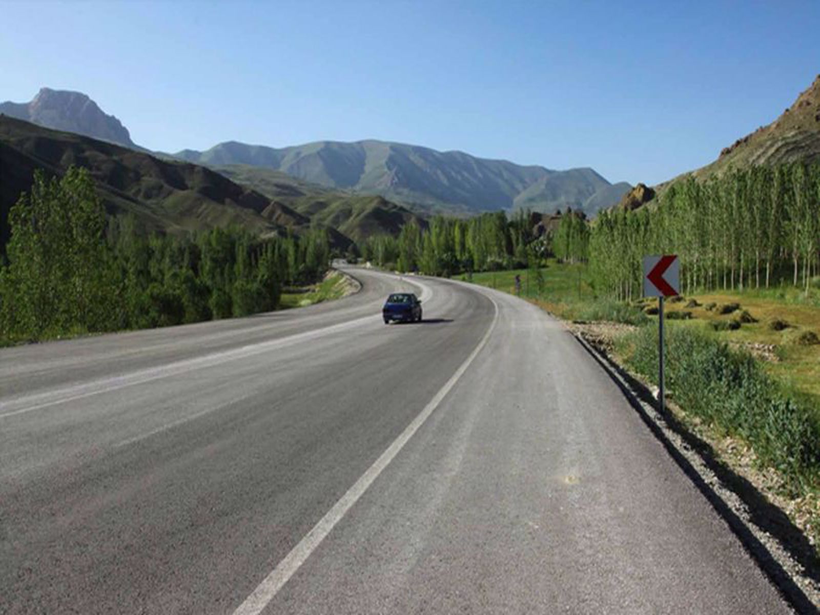 Erz.Ayr.İspir Böl.Yolu Top.İşl.San.Yap.Üst Yap.Ve Sathi Kap.Yaptırılması Yapımİşi Km:0+000-27+360 yapım işi
