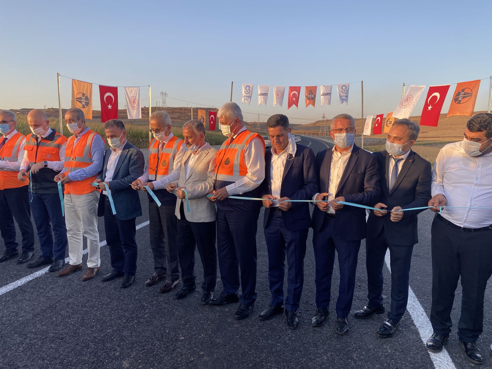 Ulaştırma Ve Altyapı Bakanı Sn. Adil KARAİSMAİLOĞLU Yapımını Tamamladığımız  Eğil Yolu A&ccedil;ılışı